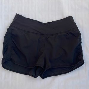 Lululemon black running shorts size 6